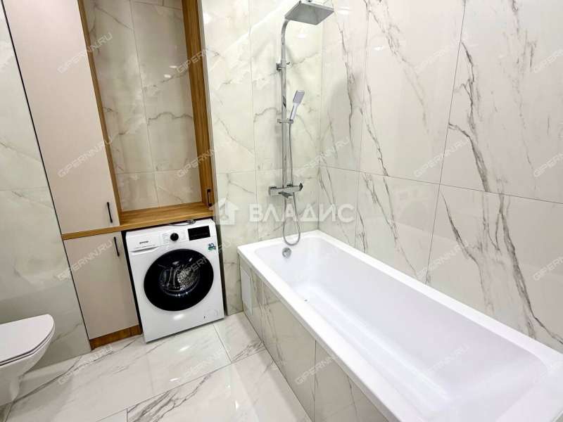 трёхкомнатная квартира на Ошарской улице дом 98 к1