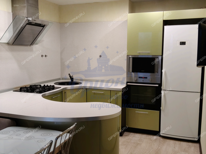 трёхкомнатная квартира на улице Маршала Казакова дом 8, к1