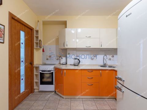 2-komnatnaya-ul-aleksandra-hohlova-d-1 фото