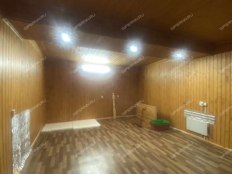 помещение под офис, торговую площадь на Коломенской улице