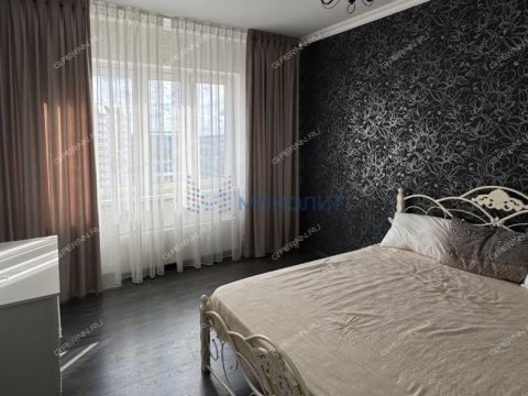 3-komnatnaya-ul-rodionova-d-27 фото