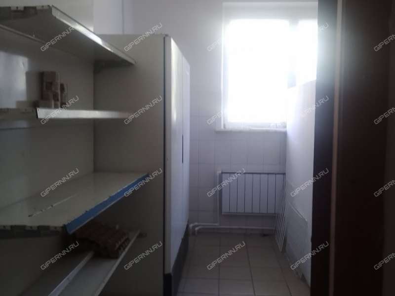 здание под недвижимость под гостиничный бизнес, недвижимость под медицинские учреждения на улице Свердлова город Балахна