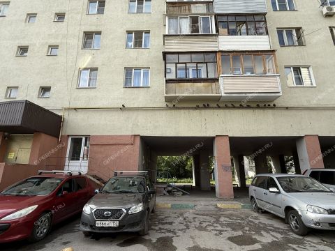 2-komnatnaya-b-r-mira-d-10 фото