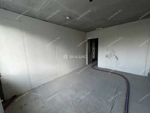 3-komnatnaya-ul-osharskaya-d-98-k1 фото
