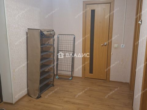 1-komnatnaya-ul-karla-marksa-d-42 фото