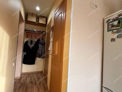 2-komnatnaya-b-r-zarechnyy-d-7 фото