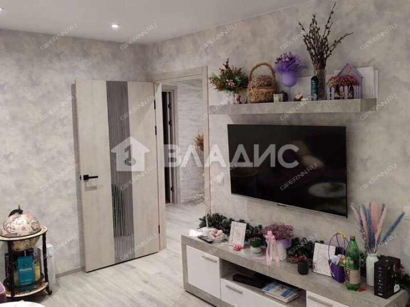 четырёхкомнатная квартира на Мончегорской улице дом 17Ак1