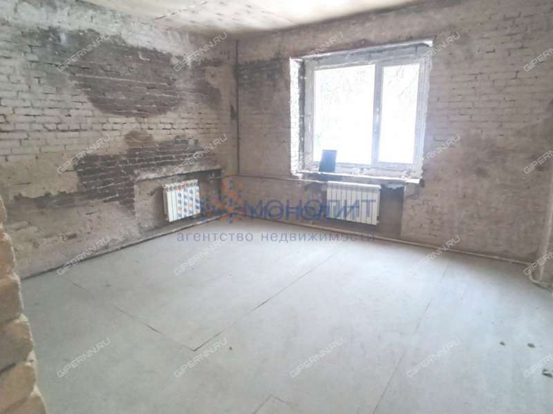 трёхкомнатная квартира на улице Героя Самочкина дом 4