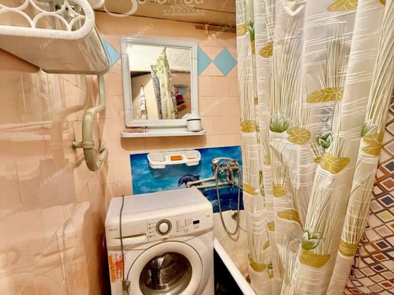 двухкомнатная квартира на улице Героев Космоса дом 12