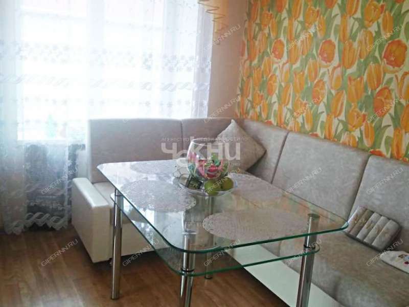 дом на улице Мира рабочий посёлок Тумботино