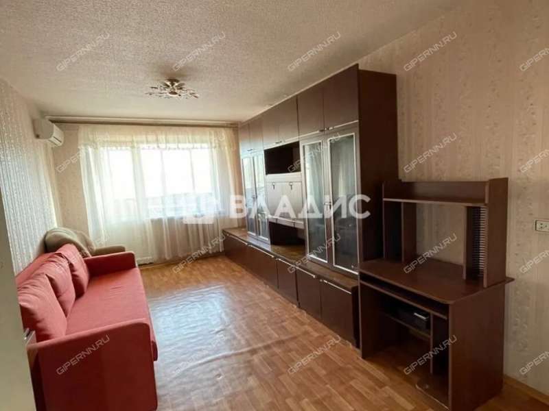 трёхкомнатная квартира на Комсомольской улице дом 13