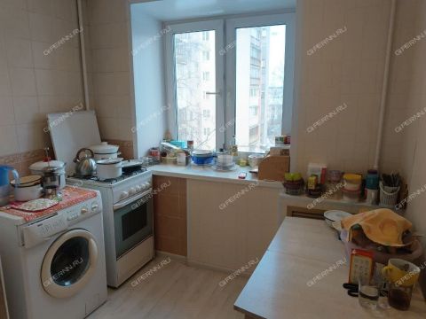 2-komnatnaya-ul-melnikova-pecherskogo-d-8 фото