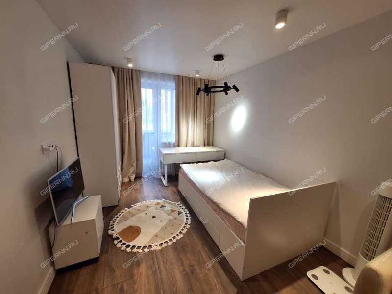 четырёхкомнатная квартира на проспекте Ленина дом 30 к5