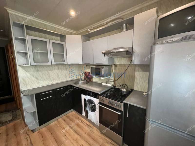 однокомнатная квартира на улице Германа Лопатина дом 2