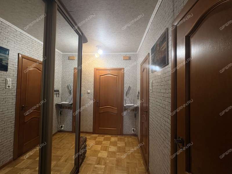 трёхкомнатная квартира на Космической улице дом 55