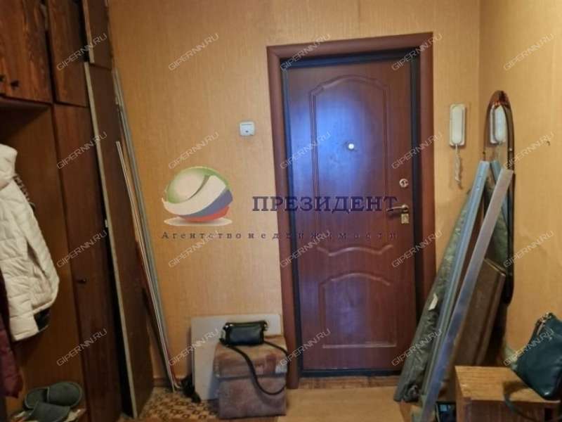 двухкомнатная квартира на улице Нартова дом 31