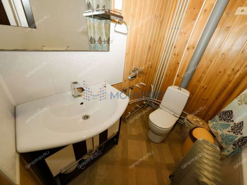 дом на Центральной улице