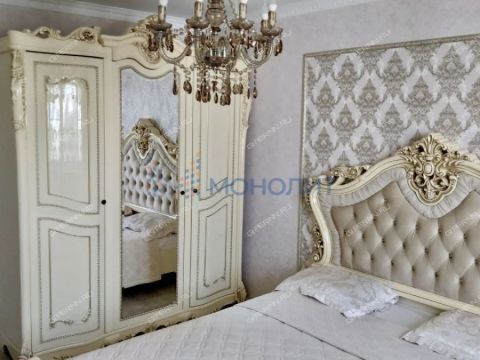 3-komnatnaya-ul-verhnepecherskaya-d-8 фото