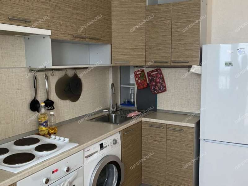 однокомнатная квартира на бульваре Нефтепереработчиков дом 11 город Кстово