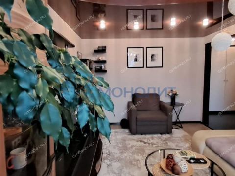 3-komnatnaya-ul-vyatskaya-d-9 фото