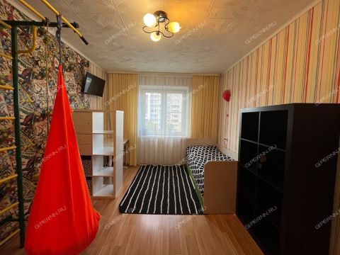 3-komnatnaya-ul-svobody-d-112 фото