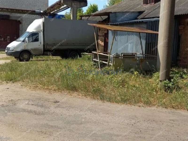 помещение под склад, производственную площадь на улице Баррикад