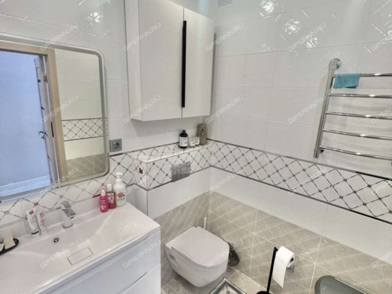 трёхкомнатная квартира в 6-м микрорайоне дом 36 город Кстово