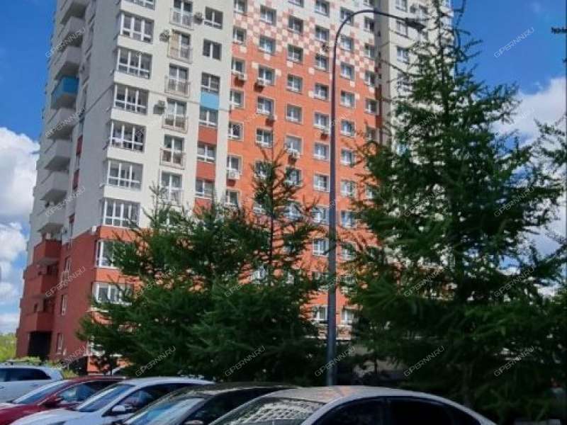 трёхкомнатная квартира на проспекте Гагарина дом 99 к1
