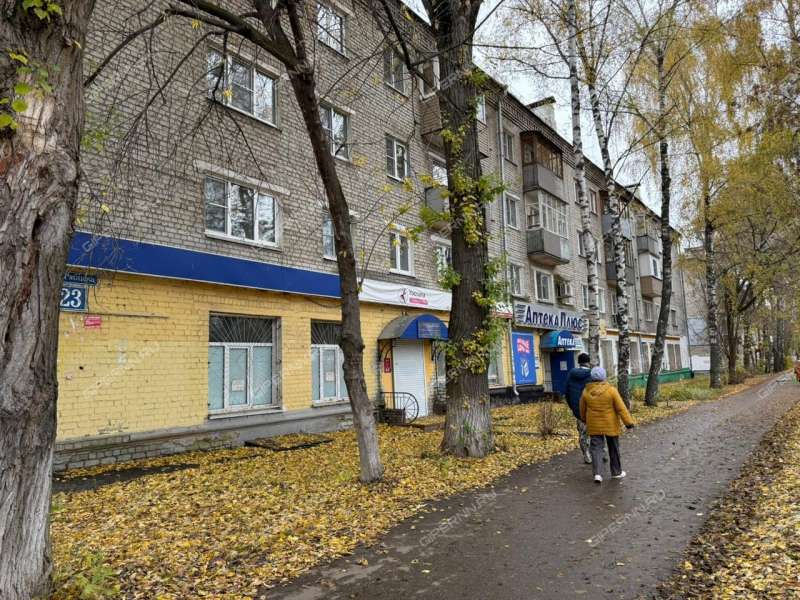 помещение под торговую площадь на улице Героя Рябцева