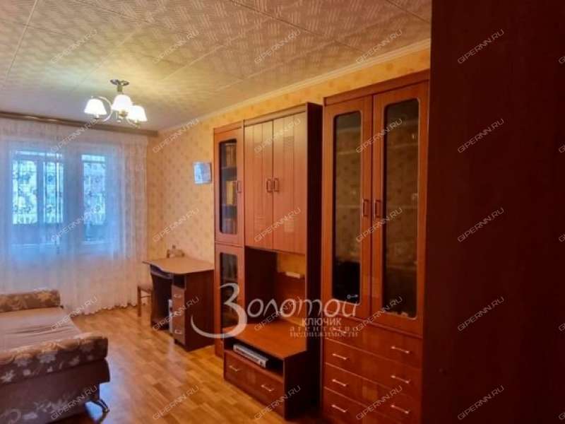 трёхкомнатная квартира на Московском шоссе дом 31