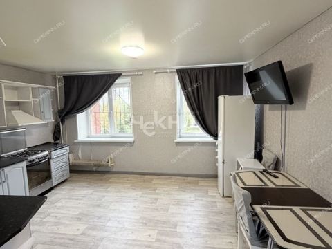 2-komnatnaya-ul-rodionova-d-184 фото