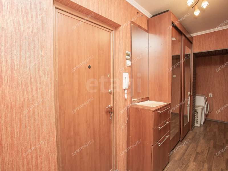 двухкомнатная квартира на улице Мирошникова дом 3б