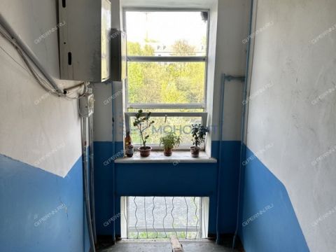 2-komnatnaya-ul-nevzorovyh-d-38-6 фото