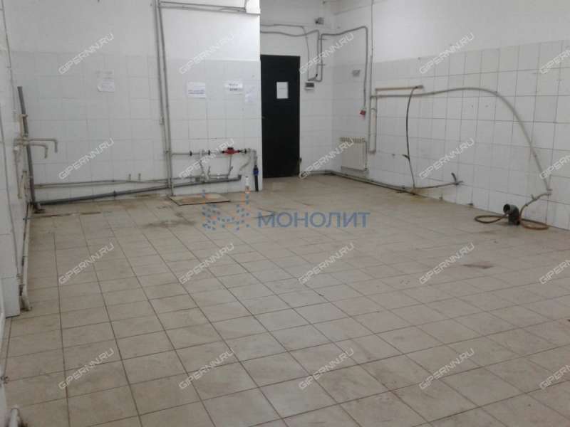 здание под офис, недвижимость для агропромышленности и сельского хозяйства на Садовой улице рабочий посёлок Первое Мая