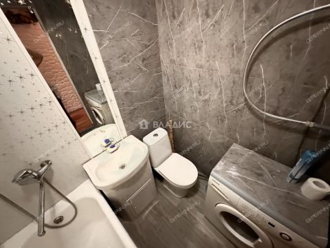 1-komnatnaya-ul-cvetochnaya-d-1 фото