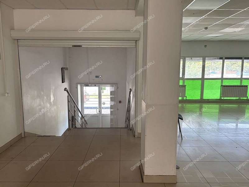 помещение под торговую площадь на Московское ш., д.142