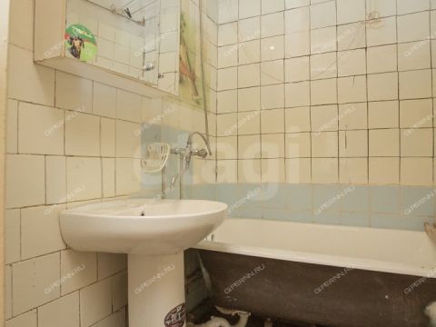 3-komnatnaya-ul-marshala-golovanova-d-33 фото