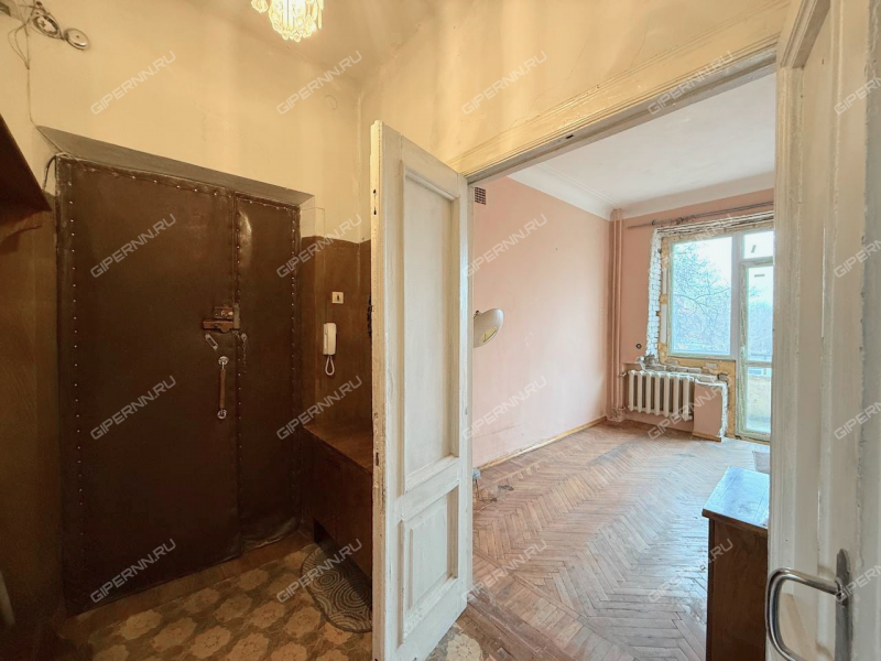 трёхкомнатная квартира на проспекте Октября дом 3