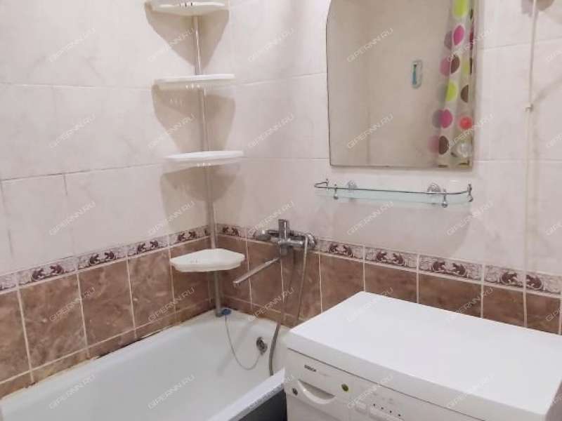 четырёхкомнатная квартира на Зелёной улице дом 7А город Кстово