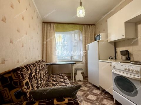 1-komnatnaya-nab-volzhskaya-d-10 фото