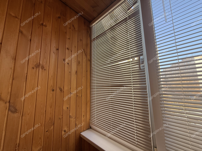 трёхкомнатная квартира на улице Коминтерна дом 127