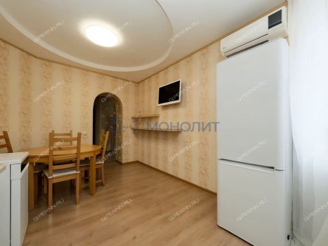 2-komnatnaya-ul-nizhne-pecherskaya-d-6 фото