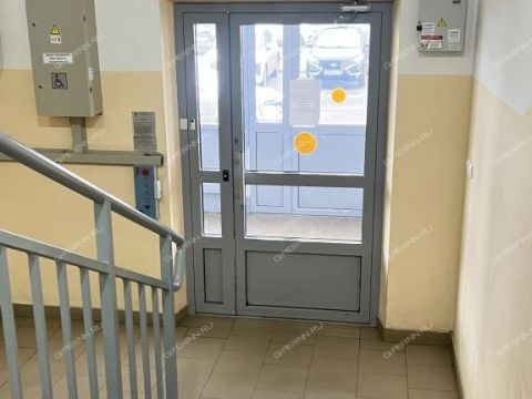 1-komnatnaya-ul-borisa-vidyaeva-d-14 фото