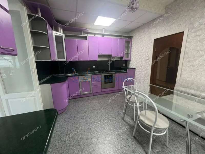 пятикомнатная квартира на Большой Покровской улице дом 4Б