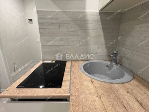 kvartira-studiya-ul-shorina-d-14 фото