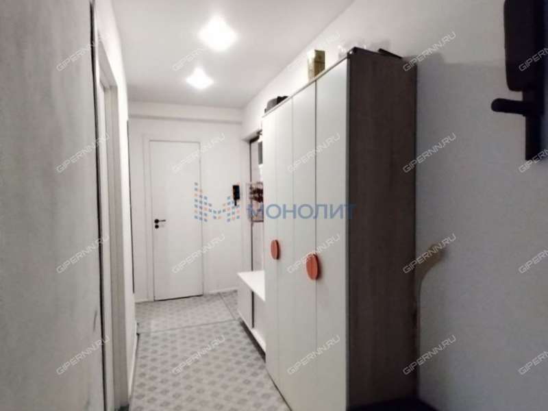 трёхкомнатная квартира на улице Сергея Есенина дом 16