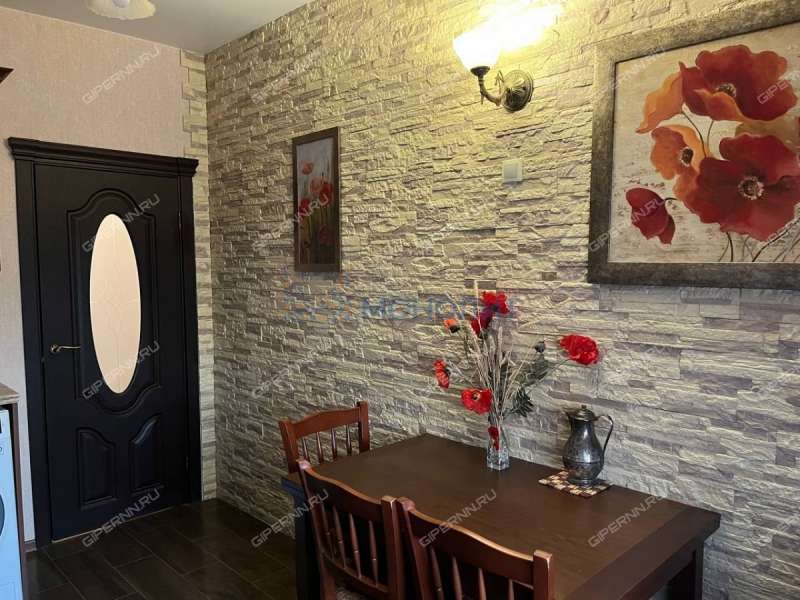 трёхкомнатная квартира на Совнаркомовской улице дом 36