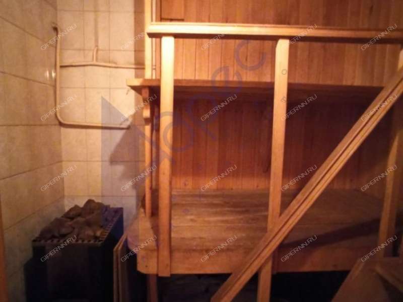 здание под коммерческую недвижимость в Вадском проезде