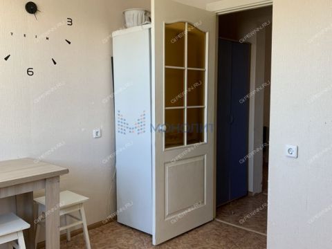 1-komnatnaya-prosp-korablestroiteley-d-70 фото