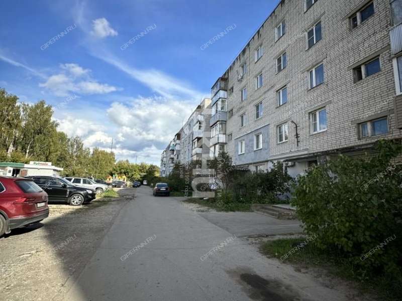 трёхкомнатная квартира на  дом 4 посёлок Дружный